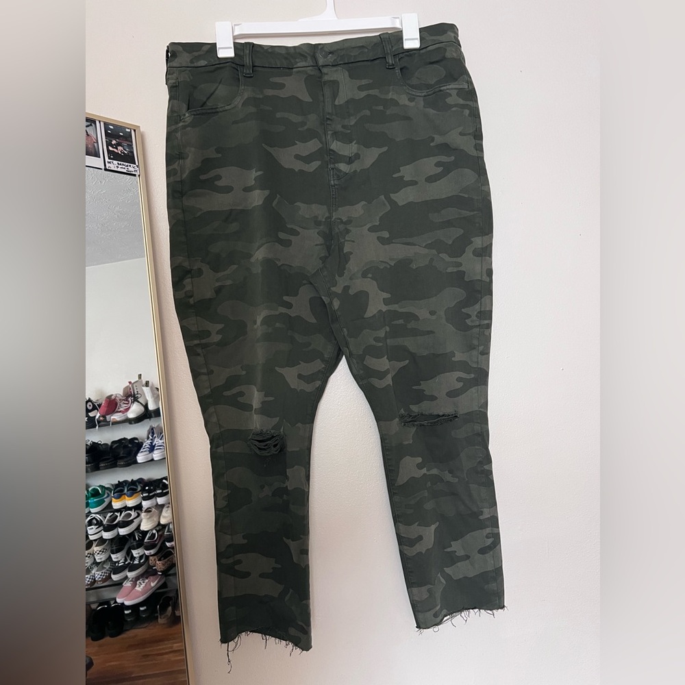 American Eagle Extra High Waisted Skinny Jeans